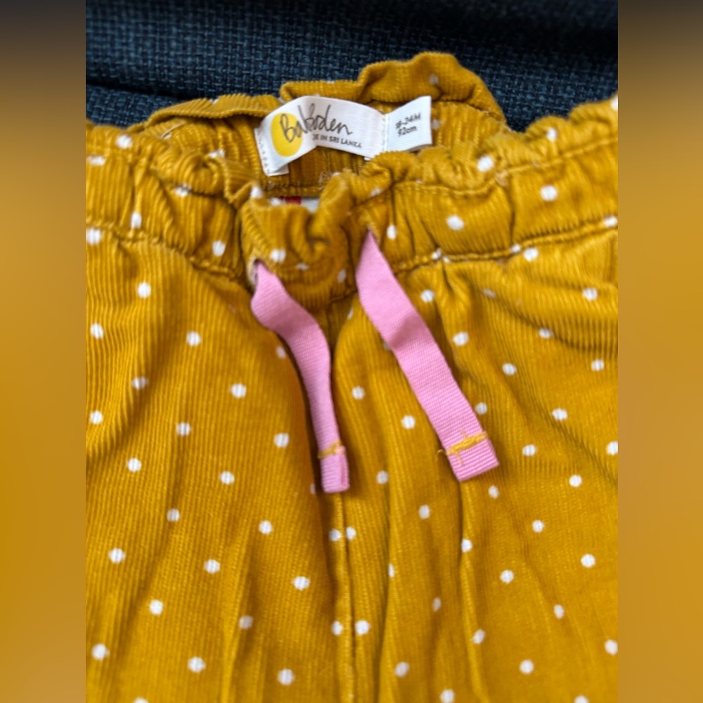 Boden cord pants with heart patches, 18-24 months - Picture 6 of 7